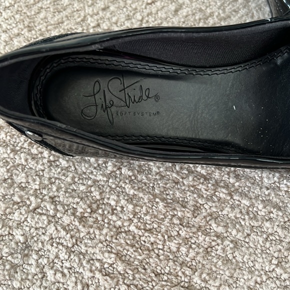 Women’s Life Stride Black Patent Loafers - Picture 2 of 3